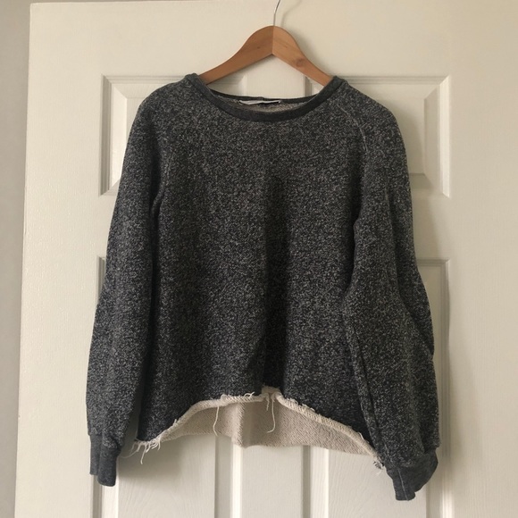 Devlyn Van Loon Salt & Pepper Raglan Sweater (S) - Picture 3 of 5